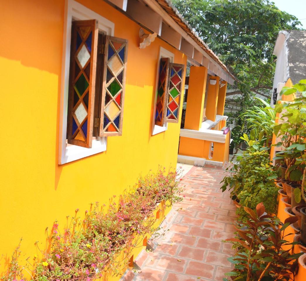Patricia Guest House Pondicherry Bagian luar foto